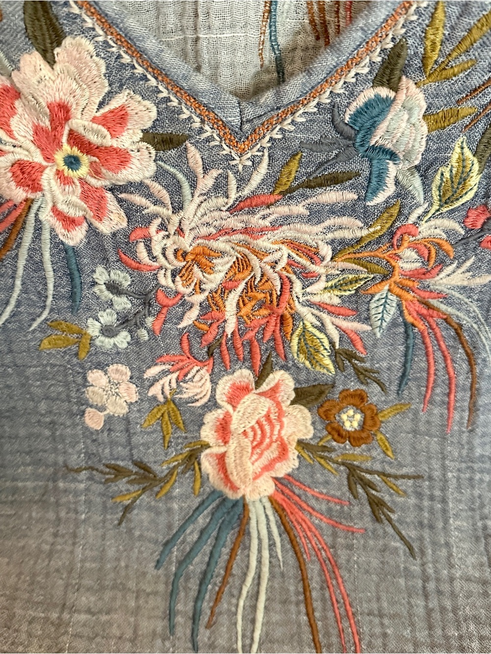 Johnny Was Light Blue-Grey Embroidered V-Neck Floral Top - Picture 3 of 6